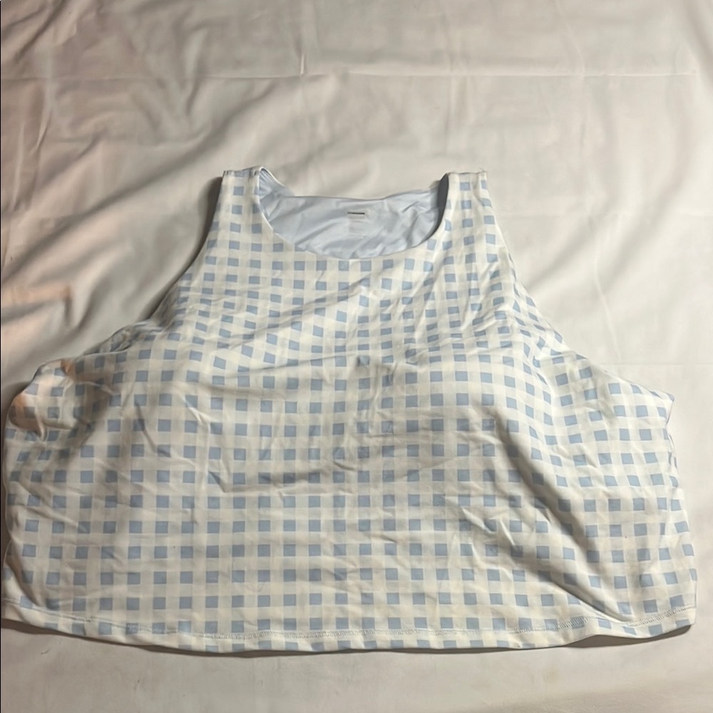 Old Navy Active Cropped Top